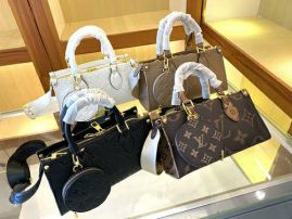 Picture of LV Lady Handbags _SKUfw140902445fw